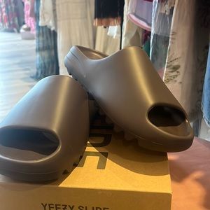 Brand new Yeezy slides